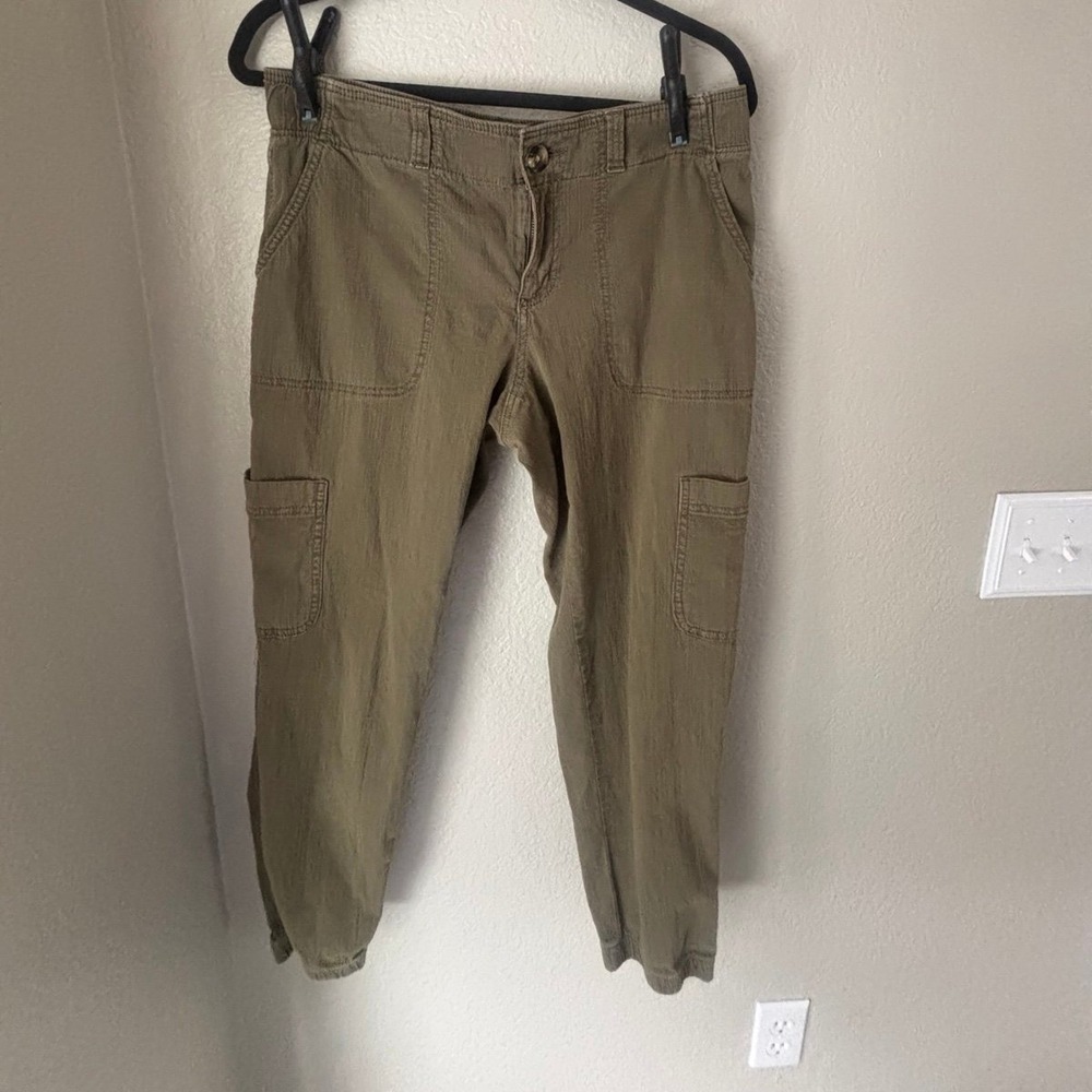 Sonoma‎ Women's Green Khaki Capris Size 6 Comfort Waist
